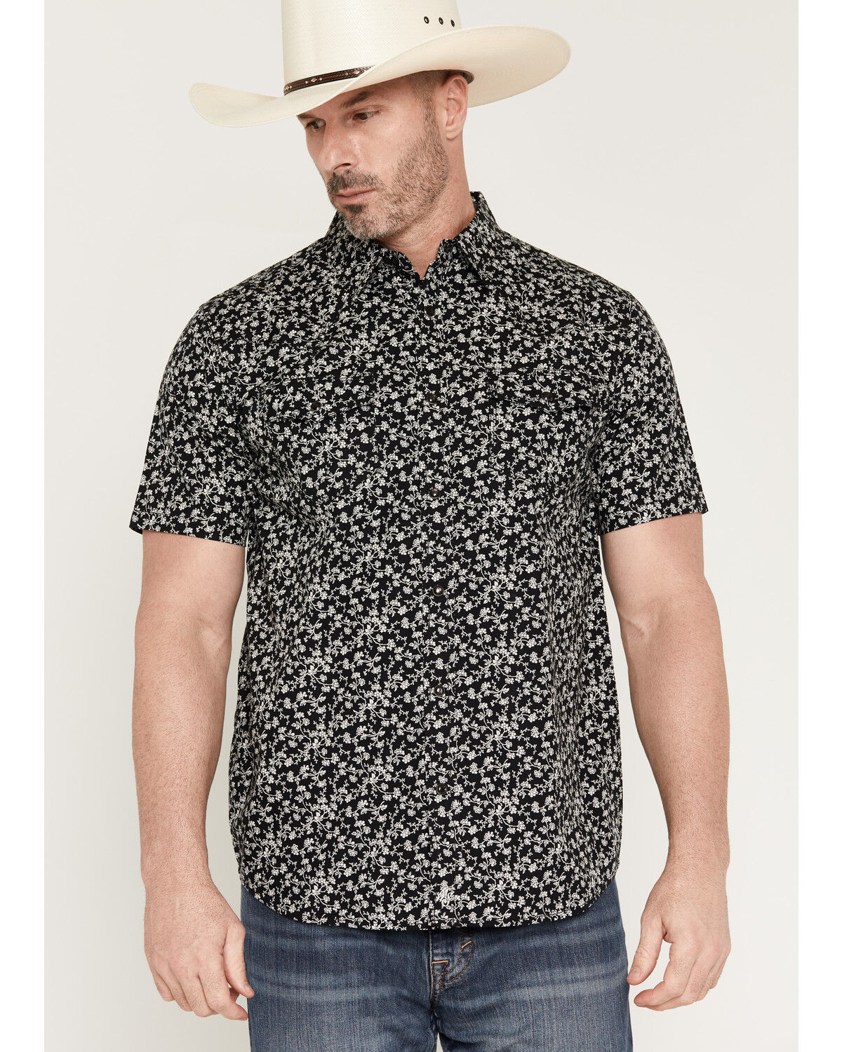 Moonshine Spirit&reg; Men's Midnight Bloom Floral Print Short Sleeve Snap Western Shirt, Black, hi-res