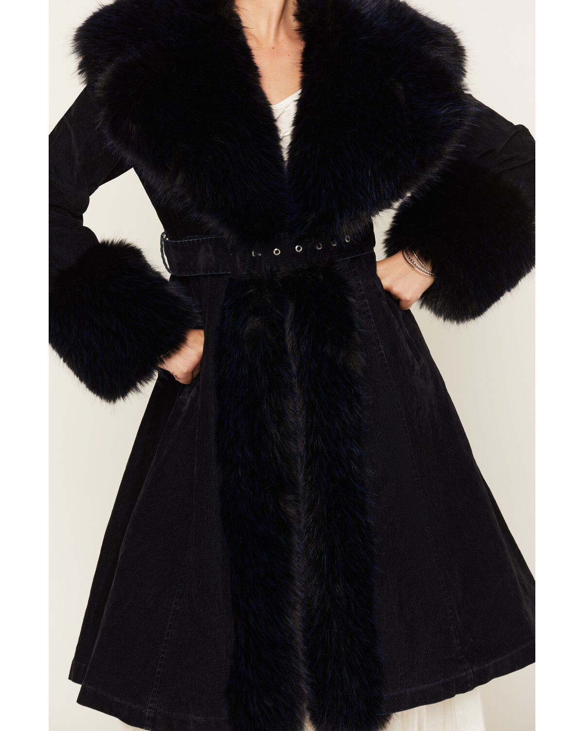 Image #3 - Azalea Wang Women's Annora Faux Fur Velvet Coat, Navy, hi-res