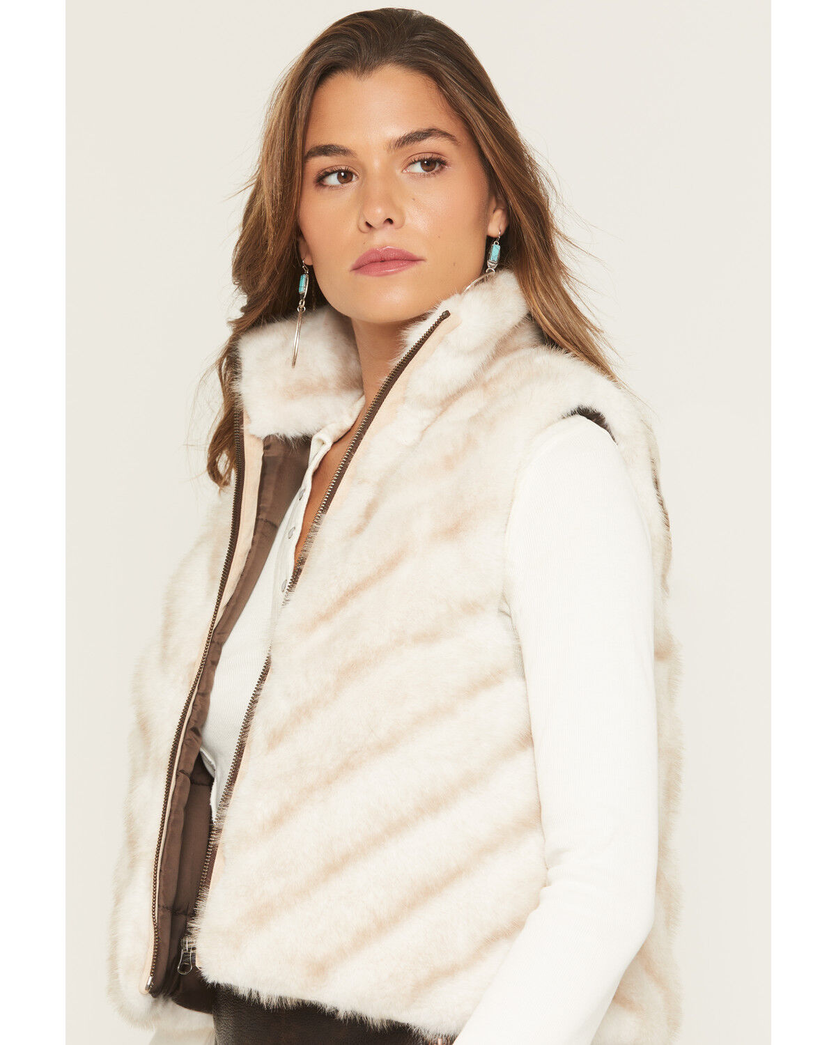 Image #2 - Cripple Creek Women's Faux Fur Microsuede Zip-Up Vest, Cream, hi-res