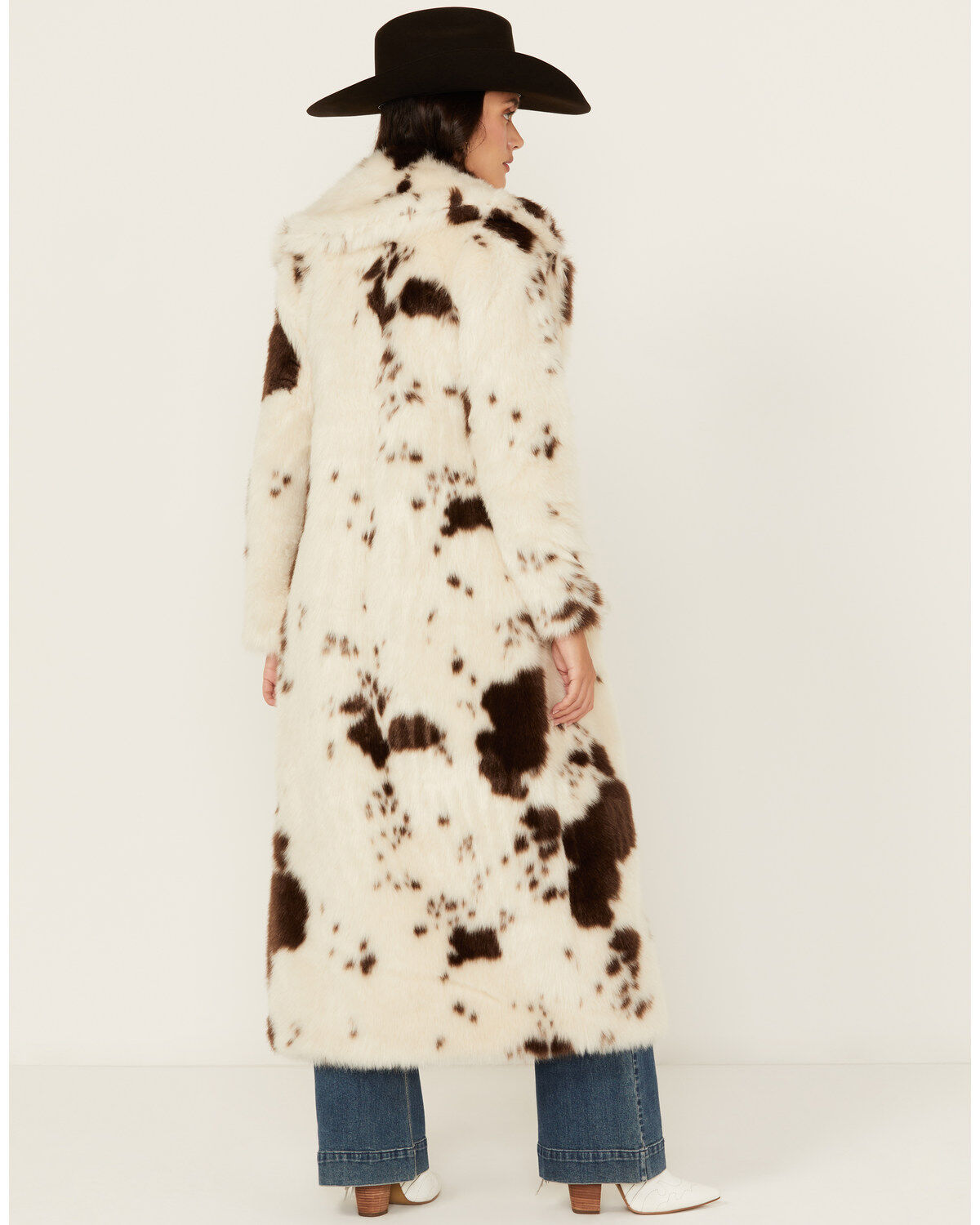 Image #4 - Powder River Outfitters Women's Cow Print Duster Faux Fur Coat, Cream, hi-res