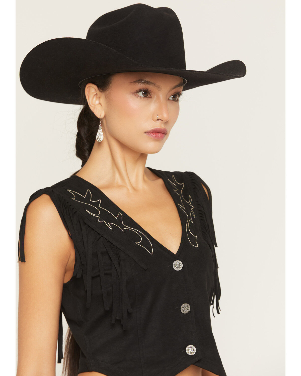 Image #2 - Idyllwind Women's Charlotte Faux Suede Fringe Button-Down Cropped Vest, Black, hi-res
